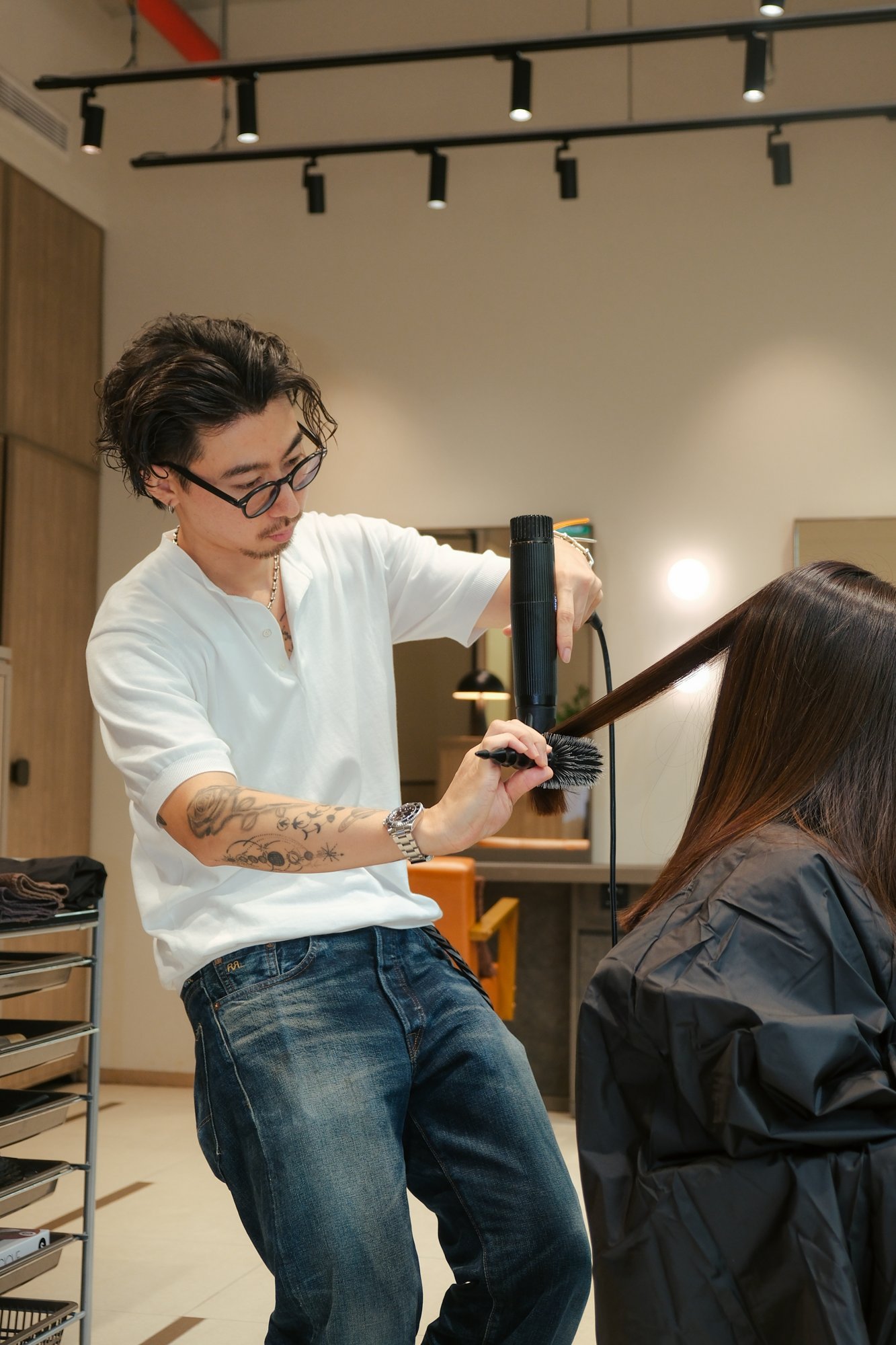 AUBE salon content and hair styling